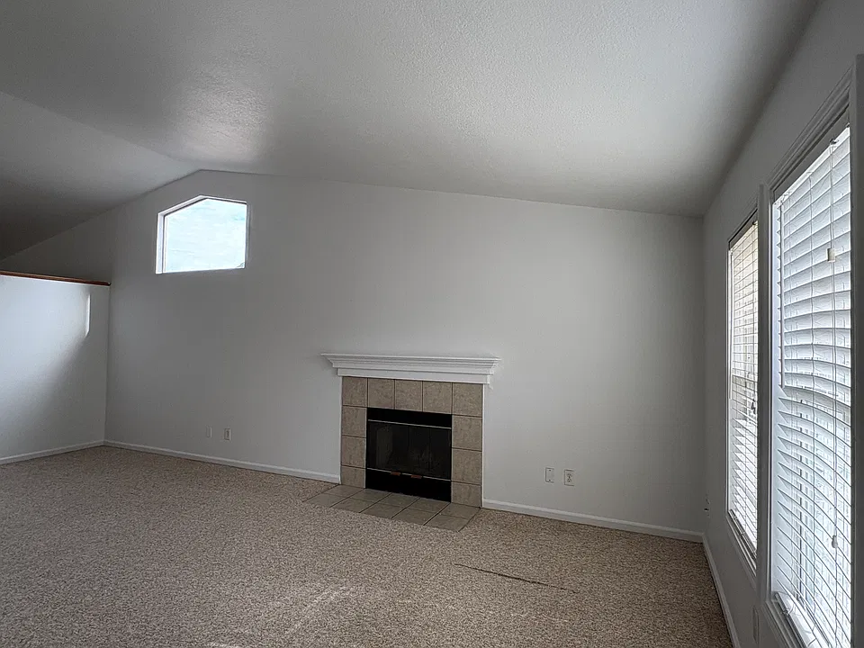 1470 Rizal Ct