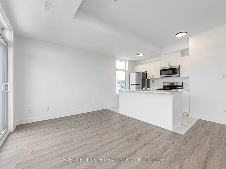 1055 Cedar Creek Dr #F — Photo 8