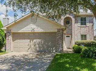 8910 Sage Place Dr, Houston, TX 77071