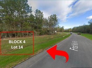 15628 Forest Knoll Rd, Willis, TX 77378