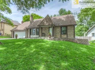 16508 W 142nd Cir, Olathe, KS 66062