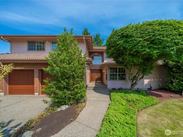 20010 Island Parkway E, Lake Tapps, WA 98391