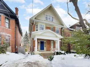 27 Tyrrel Ave, Toronto, ON M6G 2G1