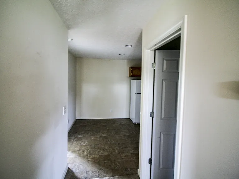 845 Kinniard Rd — Photo 8