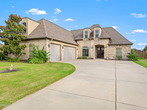 1425 Koby Ln, Hernando, MS 38632