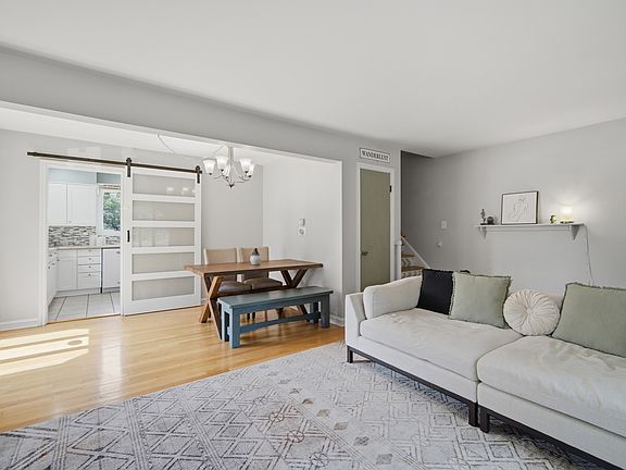 5th image of 718 S Chestnut Ave