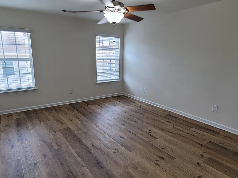 2228 Landing Ridge Dr — Photo 21