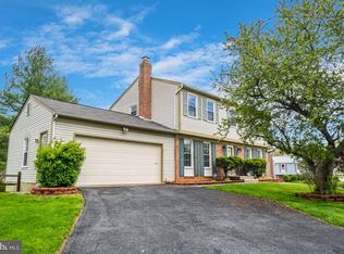 8709 Waxwing Ter, Gaithersburg, MD 20879