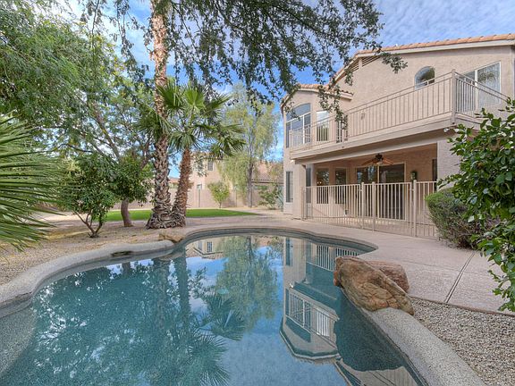 3rd image of 4023 E Hamblin Dr