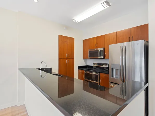 11 Miner St #213, Boston, MA 02215