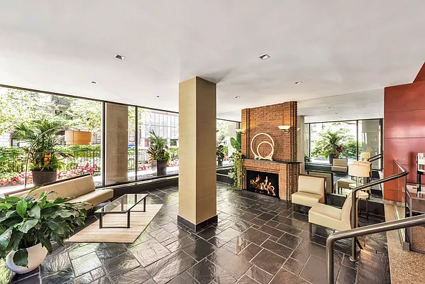 Rented by Compass | media 25