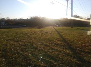 16801 E Sunset Dr, Independence, MO 64057