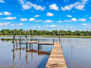 903 Cedar Bay Rd, Jacksonville, FL 32218