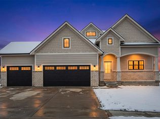 55 NW Alderleaf Dr, Waukee, IA 50263