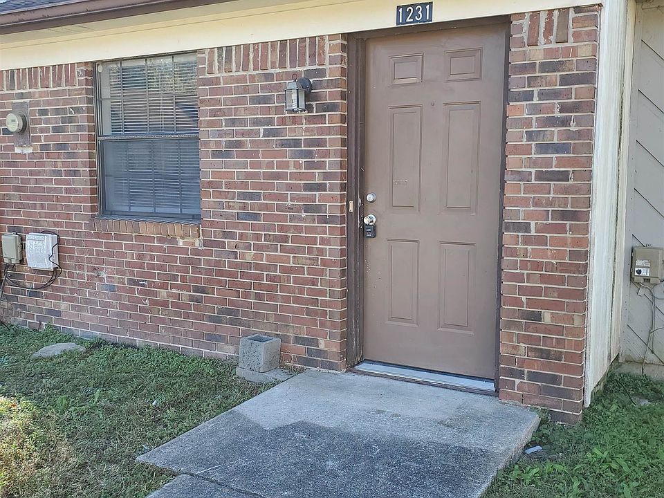 1st image of 1231 Continental Ct