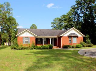 2711 Seminole Trl, Waycross, GA 31503