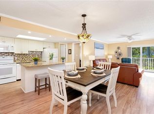 256 Palm Dr #50-6, Naples, FL 34112