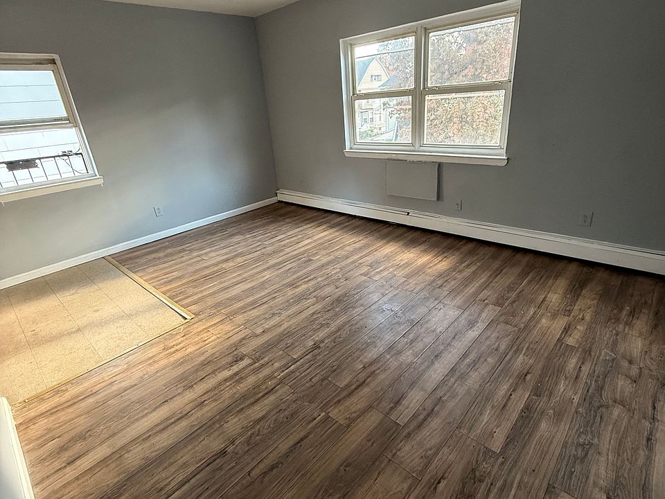 1st image of 47 Lenox Ave APT 9
