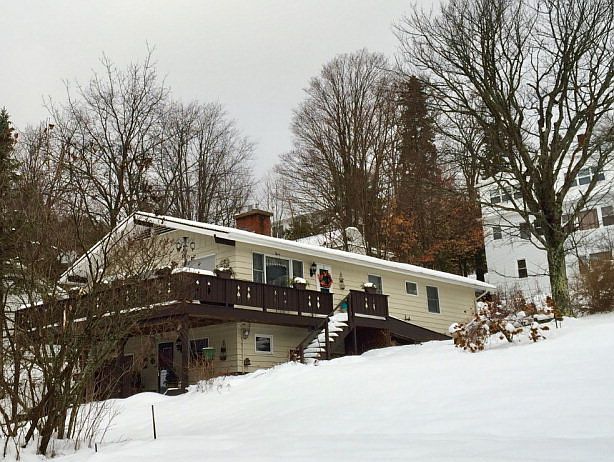 1st image of 41 Grand View Ave