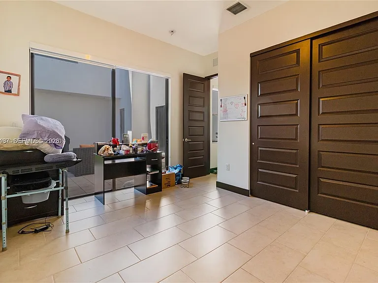 13659 SW 159th Ave — Photo 18