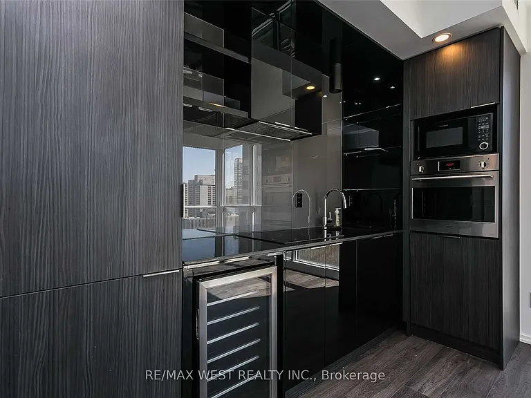 70 Temperance St #1615 — Photo 2