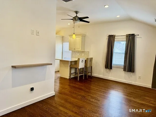 10 Wells Ave #B — Photo 6