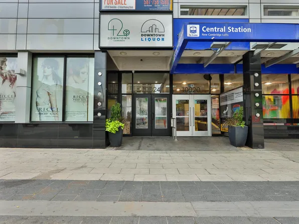 10024 Jasper Ave NW #706, Edmonton, AB T5J 1R9