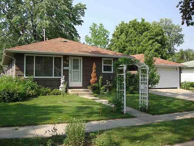 1st image of 605 Irene Ave