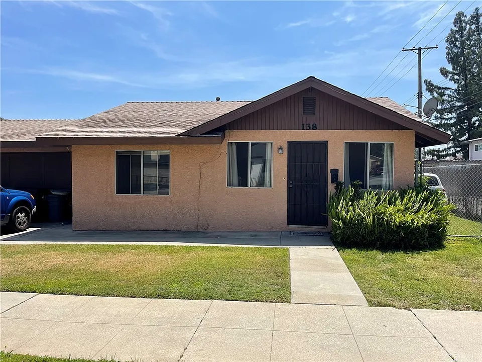 Unit does not include garage