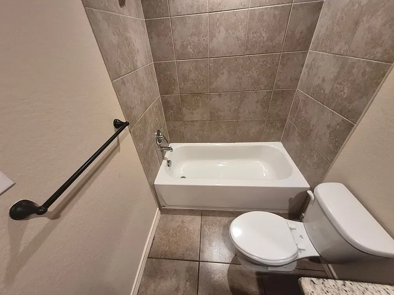 7014 Donovan Way #103 — Photo 23