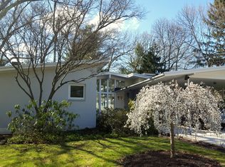 60 Rosalie Rd, Newton, MA 02459