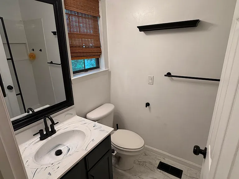 5105 Hunter Village Dr — Photo 14