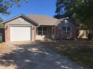 1503 E Delaware St, Sallisaw, OK 74955