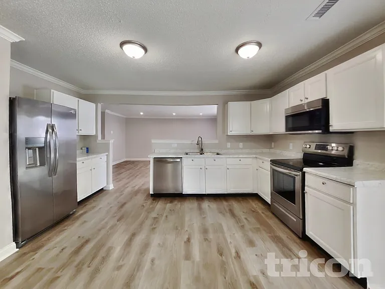 8432 Centenary Dr — Photo 9