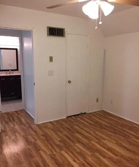 8889 Caminito Plaza Centro #7125 — Photo 4