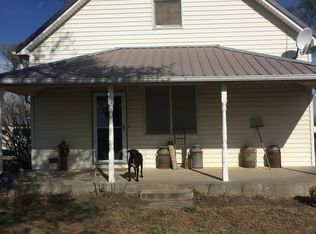 102 N 1st Rd, Overbrook, KS 66524