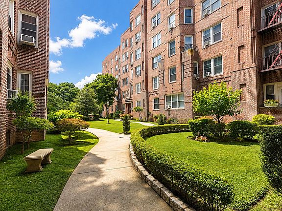 3rd image of 8701 Shore Rd APT 528