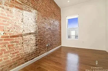 Rented by Evergreen Realty & Investments