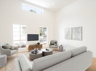 2062 Dracena Dr APT 11, Los Angeles, CA 90027