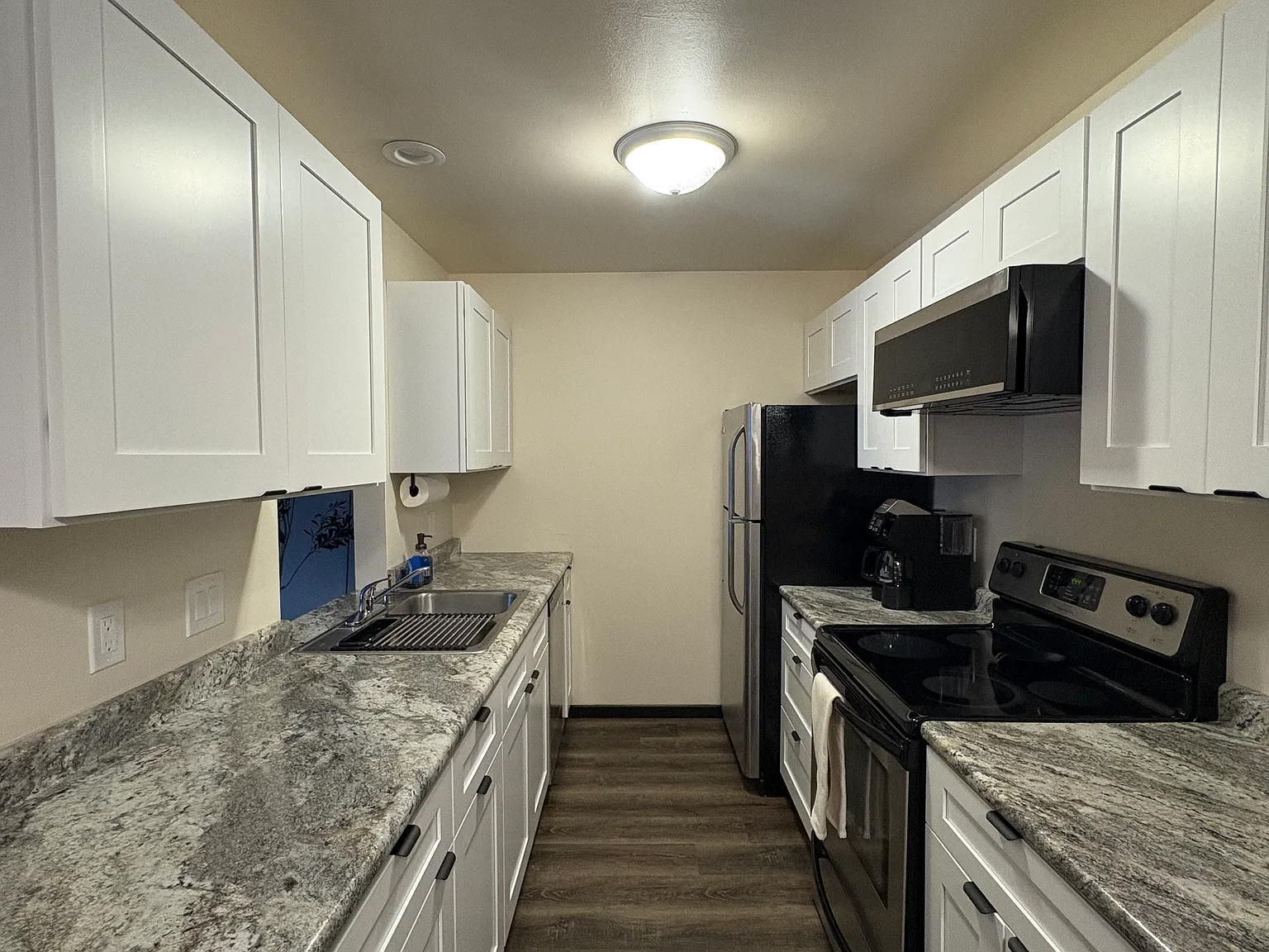 2029 Greenway Cross — Photo 4
