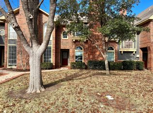 220 Cobblestone Row, Denton, TX 76207