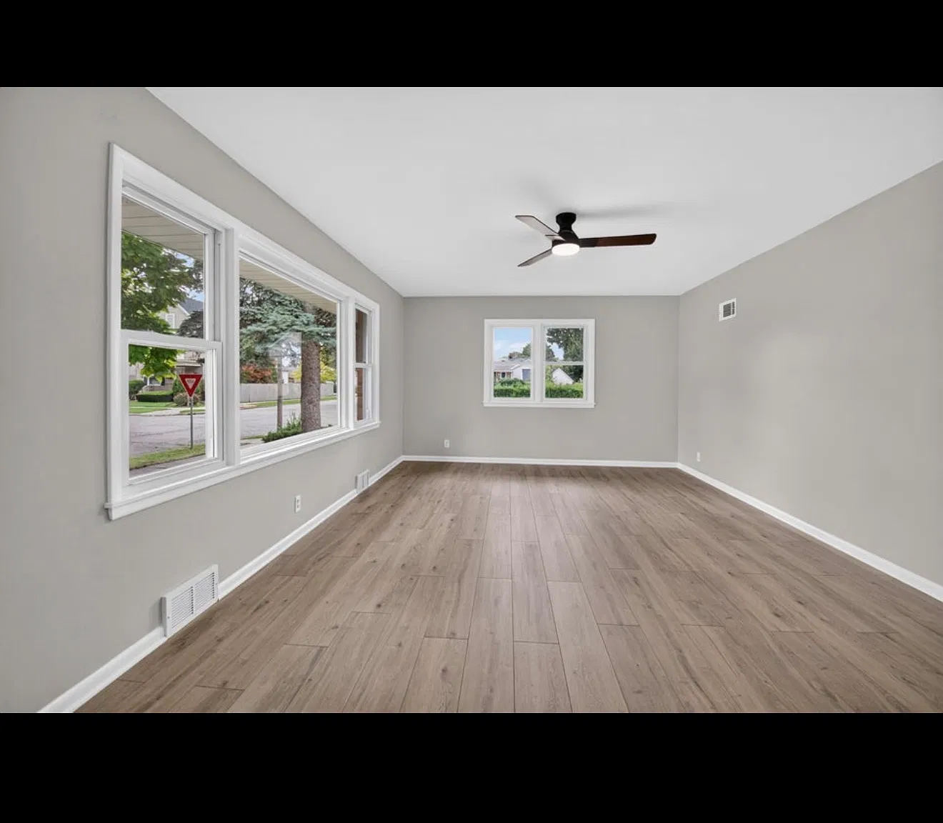 3 bed, 1248 sqft, $2,500 — Photo 2