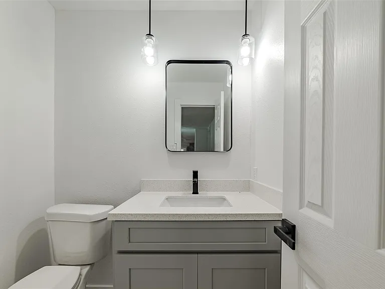 2210 Stillmeadow Dr — Photo 18