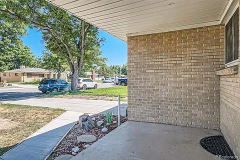 3189 Victor St — Photo 20
