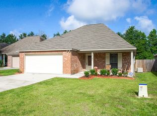 38191 Shelby Dr, Denham Springs, LA 70706