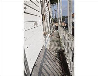 2nd image of 2843 Baronne St