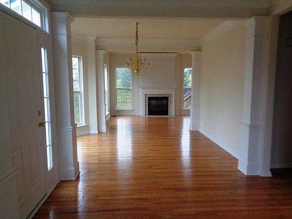 family room - dining room