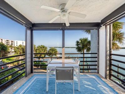 1085 Bald Eagle Dr UNIT B301, Naples, FL, 34145