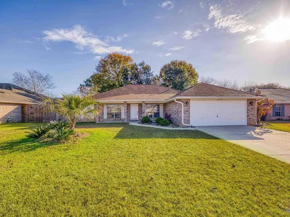 6795 Fort Deposit Dr, Pensacola, FL 32526
