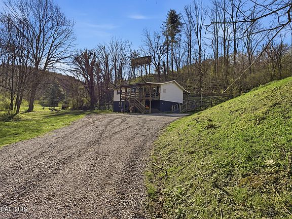 3rd image of 168 Childs Rd